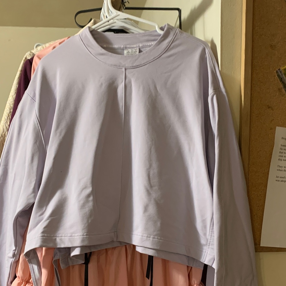 Adidas Light Purple Training Top. Size XL - Picture 1 of 10